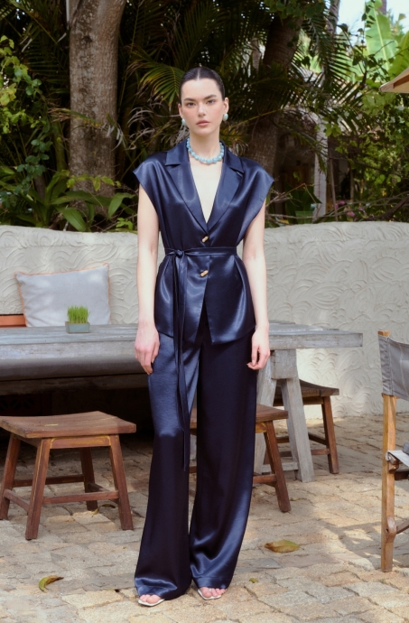 loretta-set-navy