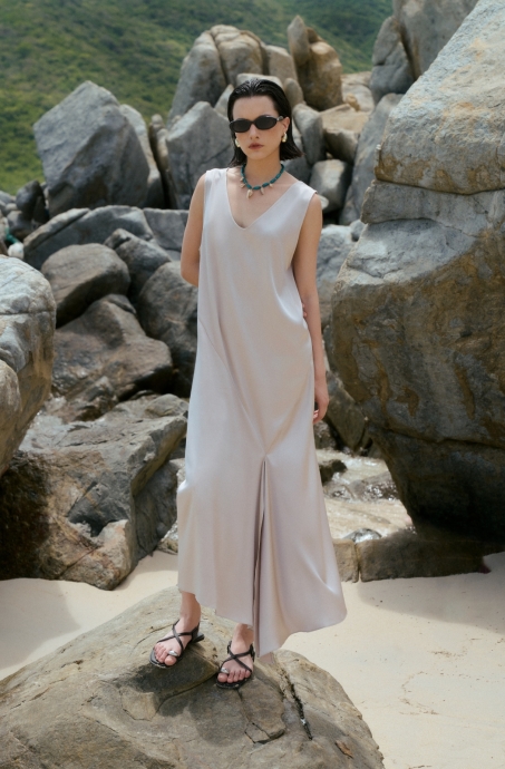tavya-dress