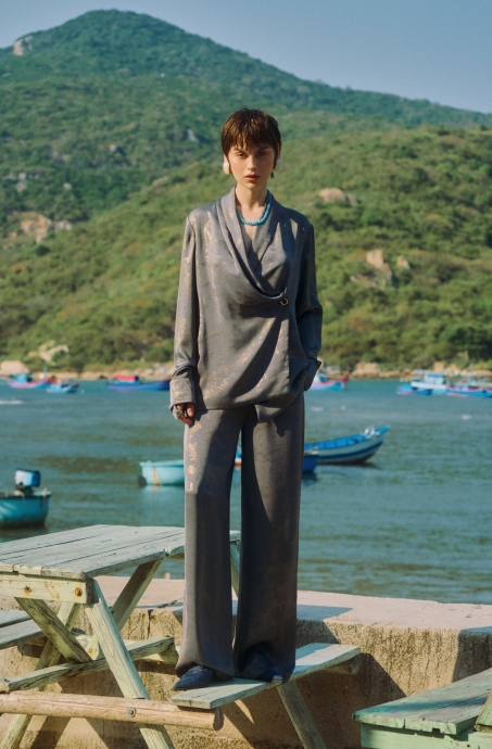 larisa-set-loang-mau-anh-kim